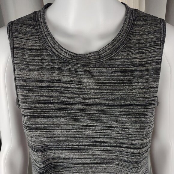 AGB Sleeveless Knit Fit & Flare Mini Dress Gray Heather Stripe Size Small - Picture 3 of 12